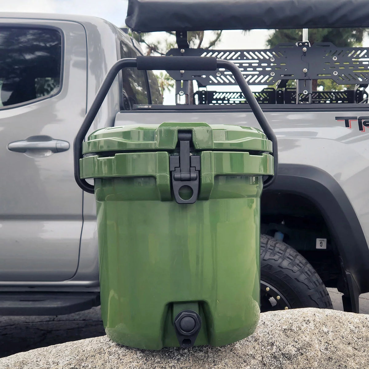 5 Gallon Rotomolded Water Cooler Jug Dispenser K312