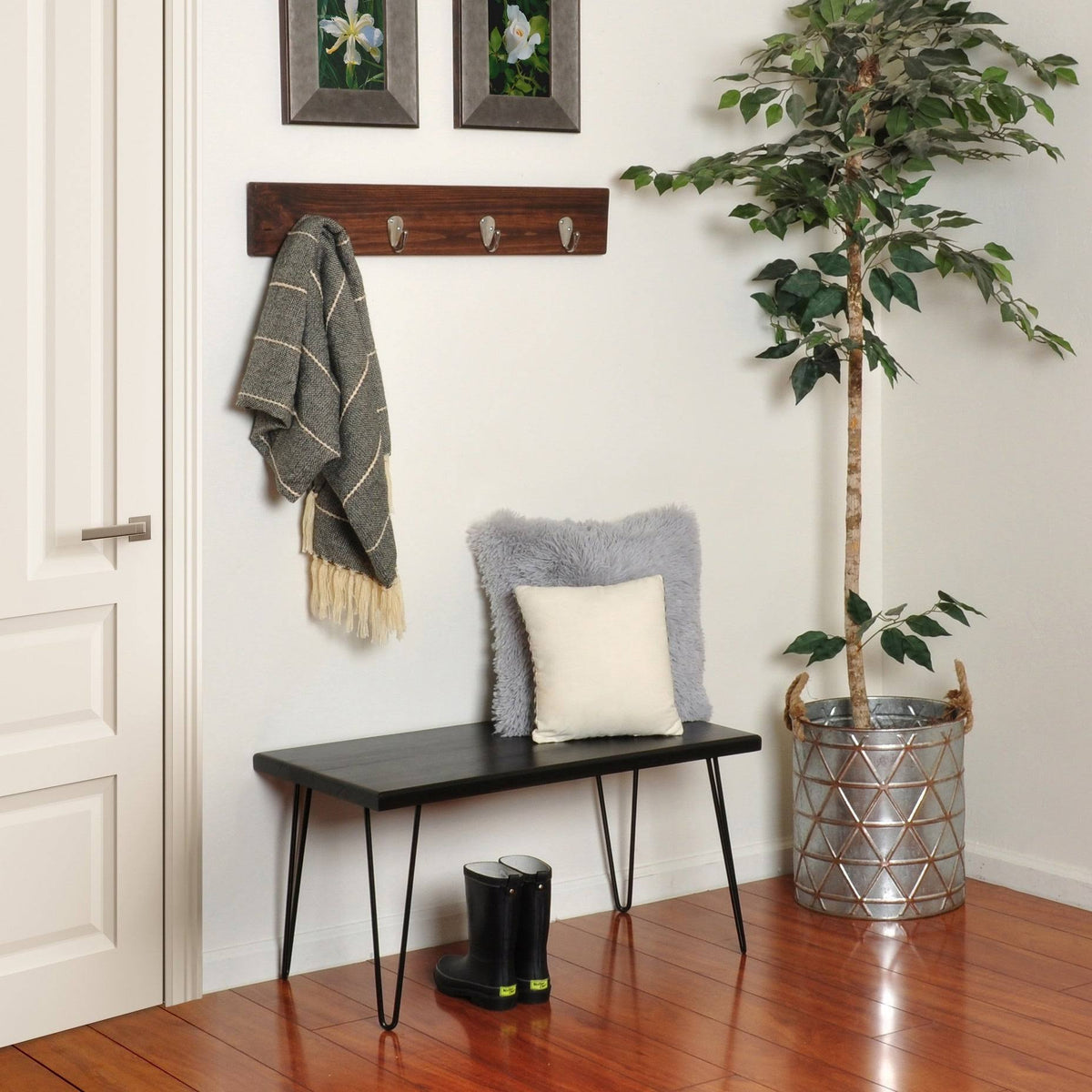 Ebony Wood Bench D157