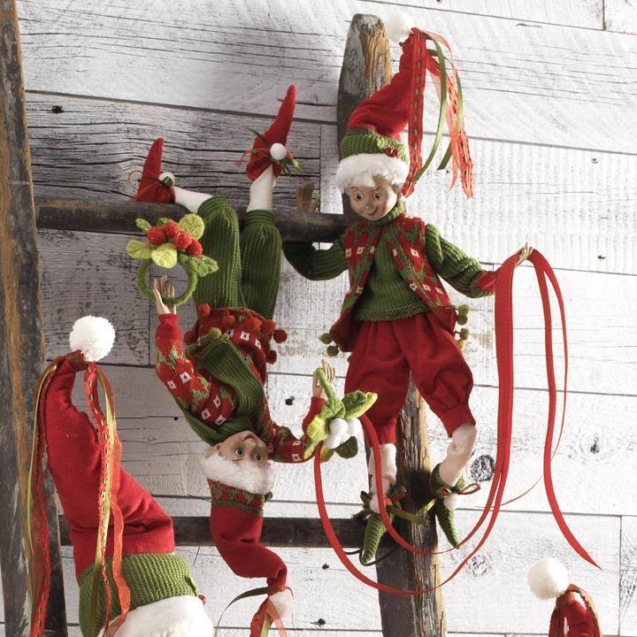 16x22 Red and Green Holly Posable Elf Set G120
