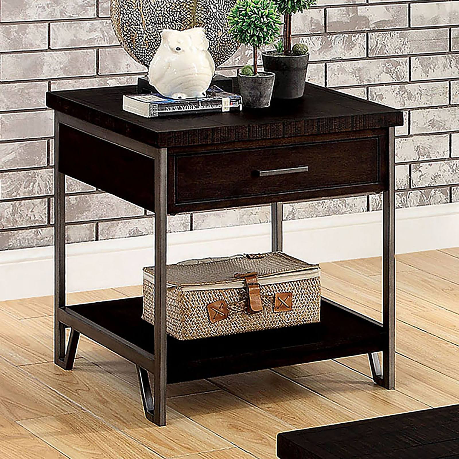 End Table K935753