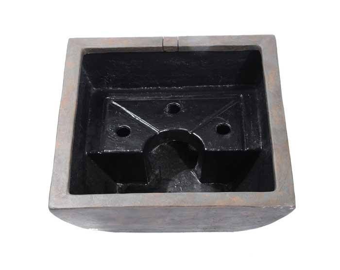 Textured Gray Slate Aquatic Patio Pond E77524
