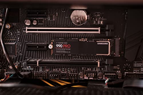 Internal Solid State Drive, M.2 2280, PCIe Gen4 W11516