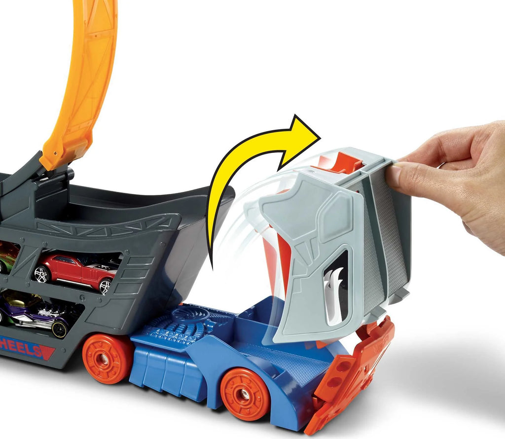 Hot Wheels Stunt and Go Transporter Truck X637882